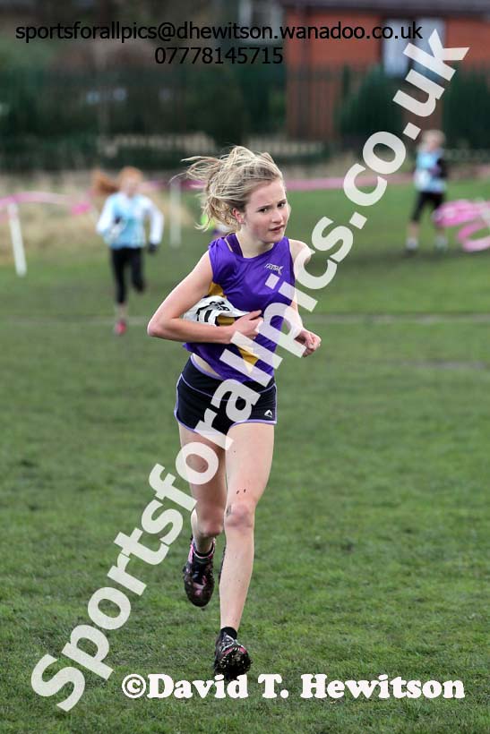 Junior girls 4. Photo: David T. Hewitson/Sports for All Pics